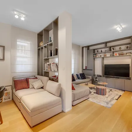 Victor Hugo/ Trocadero Luxe Apartment